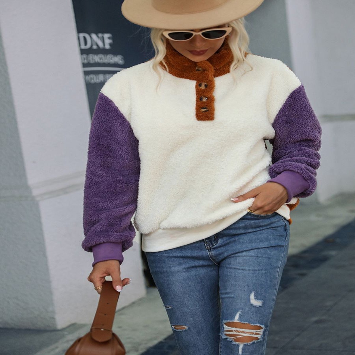 Ladies Plush Round Neck Long Sleeve Pullover Sweater